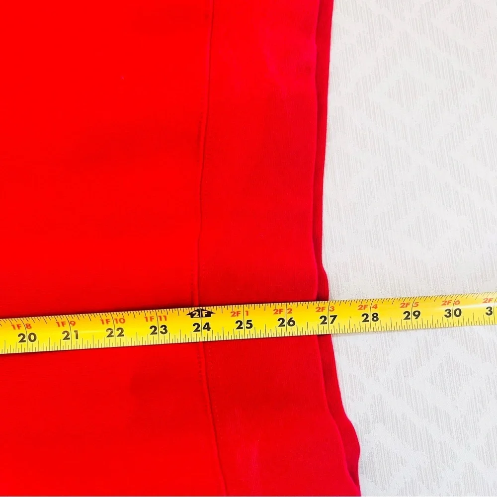 VINTAGE DISNEY WINNIE THE POOH EMBROIDERED SWEATSHIRT Red Size Small Unisex - Picture 8 of 9